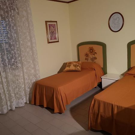 Top Bedroom Golfo - Le Lincelle, Lamezia - 2 Extra Large Single Beds Сант'Юфімія Ламеція Екстер'єр фото