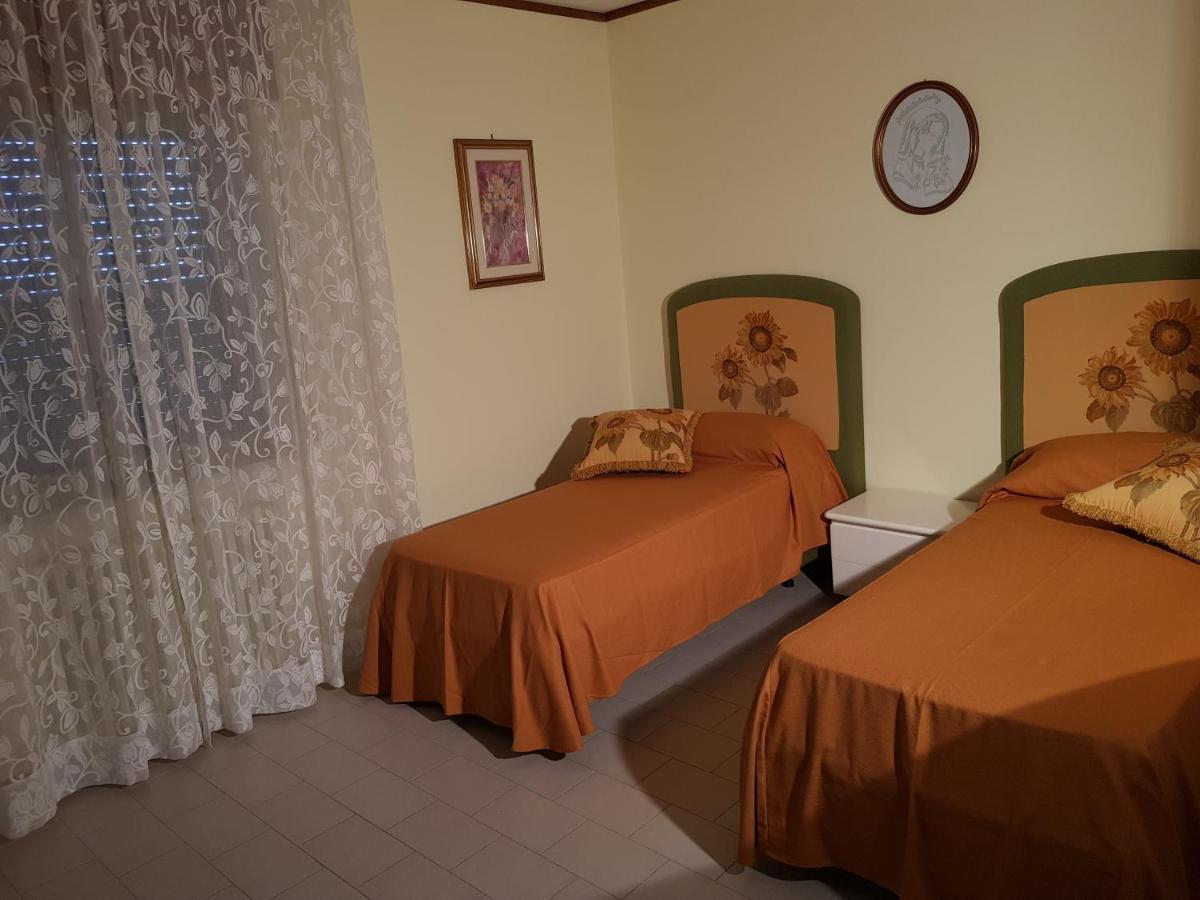 Top Bedroom Golfo - Le Lincelle, Lamezia - 2 Extra Large Single Beds Сант'Юфімія Ламеція Екстер'єр фото